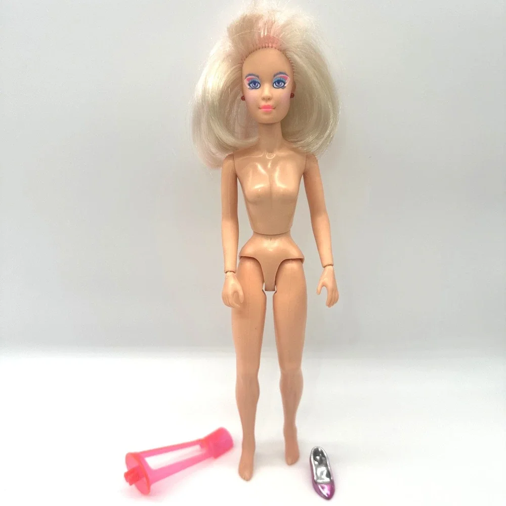 Vintage 1985 Hasbro Jem Jerrica Doll Nude Light Up Earrings Shoe Stand Works